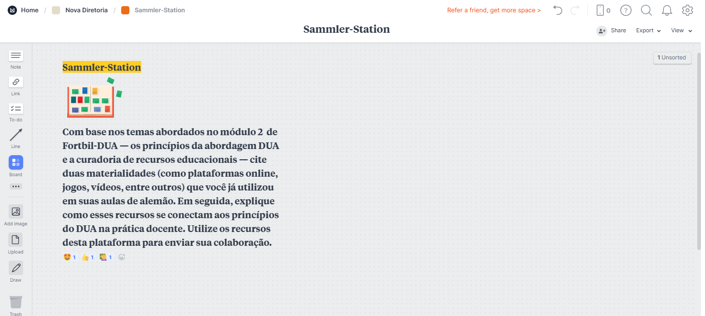 Captura de tela da plataforma Milanote. Ao lado esquerdo estão as ferramentas de acesso e ao lado, o comando da tarefa.